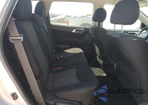 2017 Nissan Pathfinder S z USA, uszkodzony, nr VIN 5N1DR2MMXHC629058